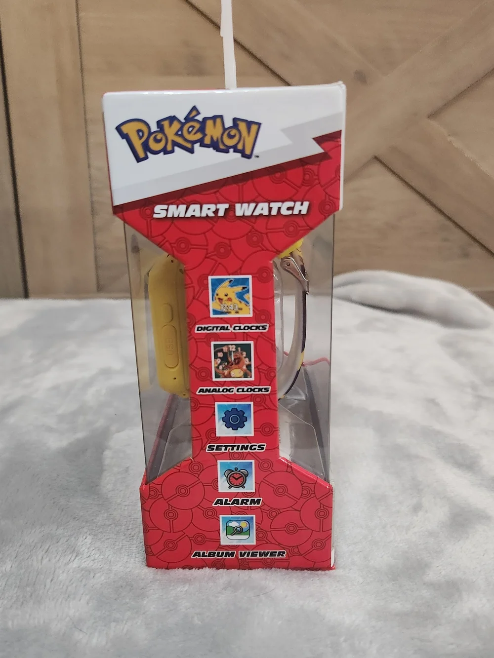 Pokémon Pikachu Interactive Kids Smartwatch with Touchscreen- new in box
